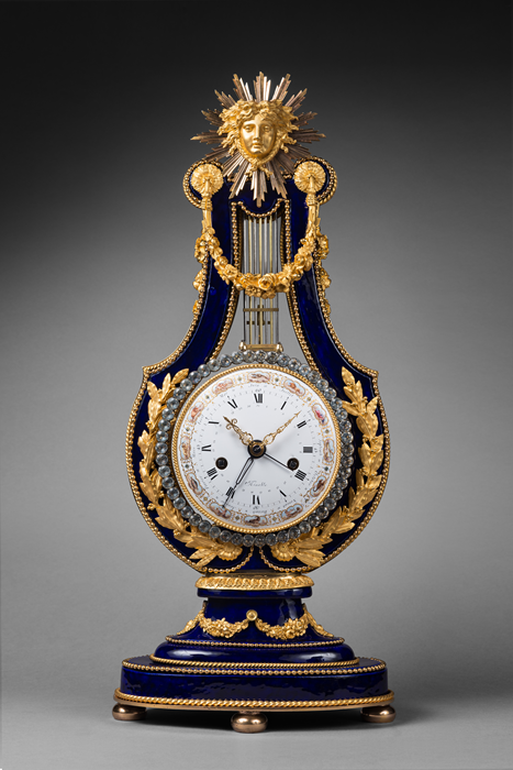 Exceptional Porcelain Lyre Mantel Clock from the Royal Sèvres Porcelain Manufactory
Paris, late Louis XVI period, circa 1785-1790 
Height 62 cm; width 26 cm; depth 16 cm 